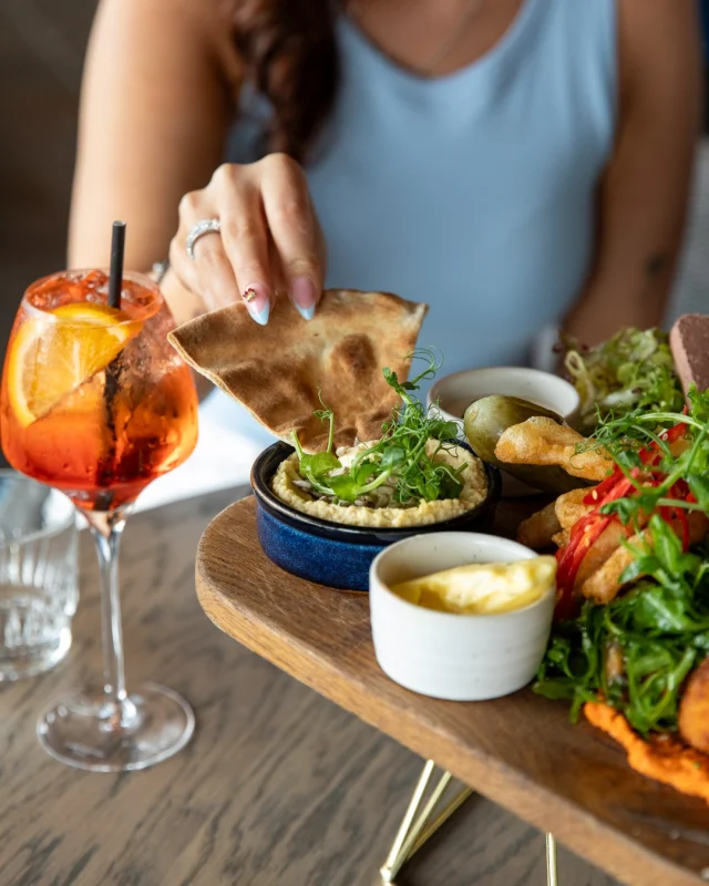 Food and drinks served at Scotts Greenock